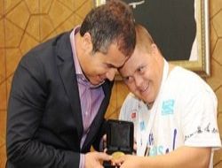 CANER OLİMPİYAT ŞAMPİYONU