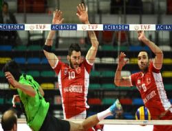 Halkbank 5'te 5 peşinde