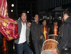 Galatasaraylıların çeyrek final sevinci
