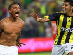 Kadıköy'de şov gecesi VİDEO